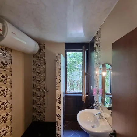 Apartments Primorsko 3* プリモルスコ
