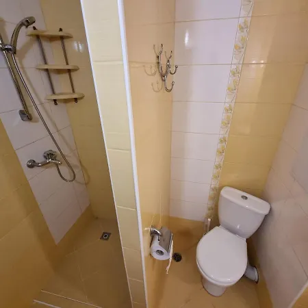 アパートホテル Apartments Primorsko
